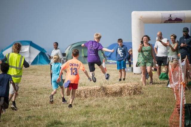 Children taking part in the Something Wild Kids&rsquo; Race.